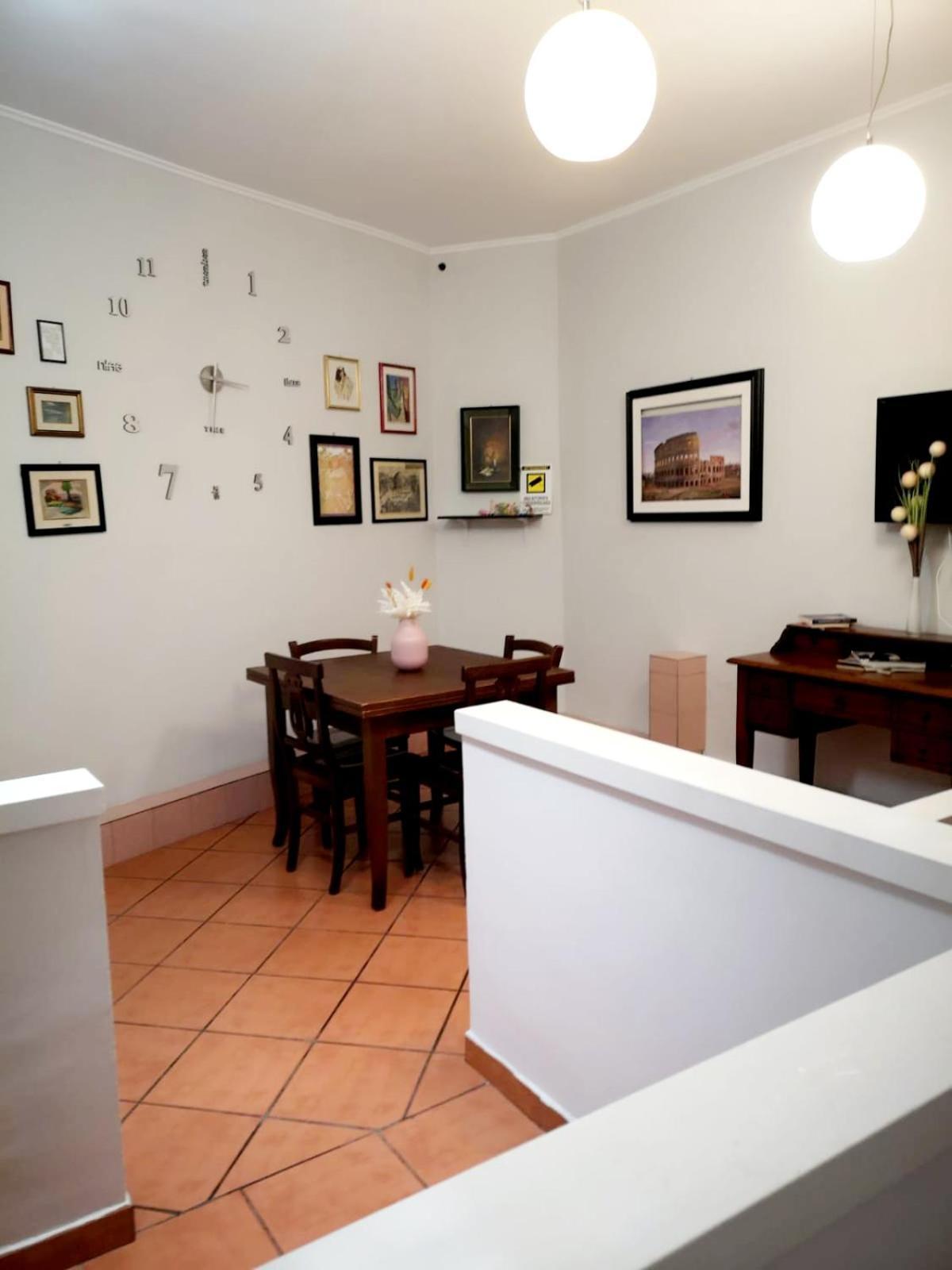 Hotel Happy House Roma Exterior foto