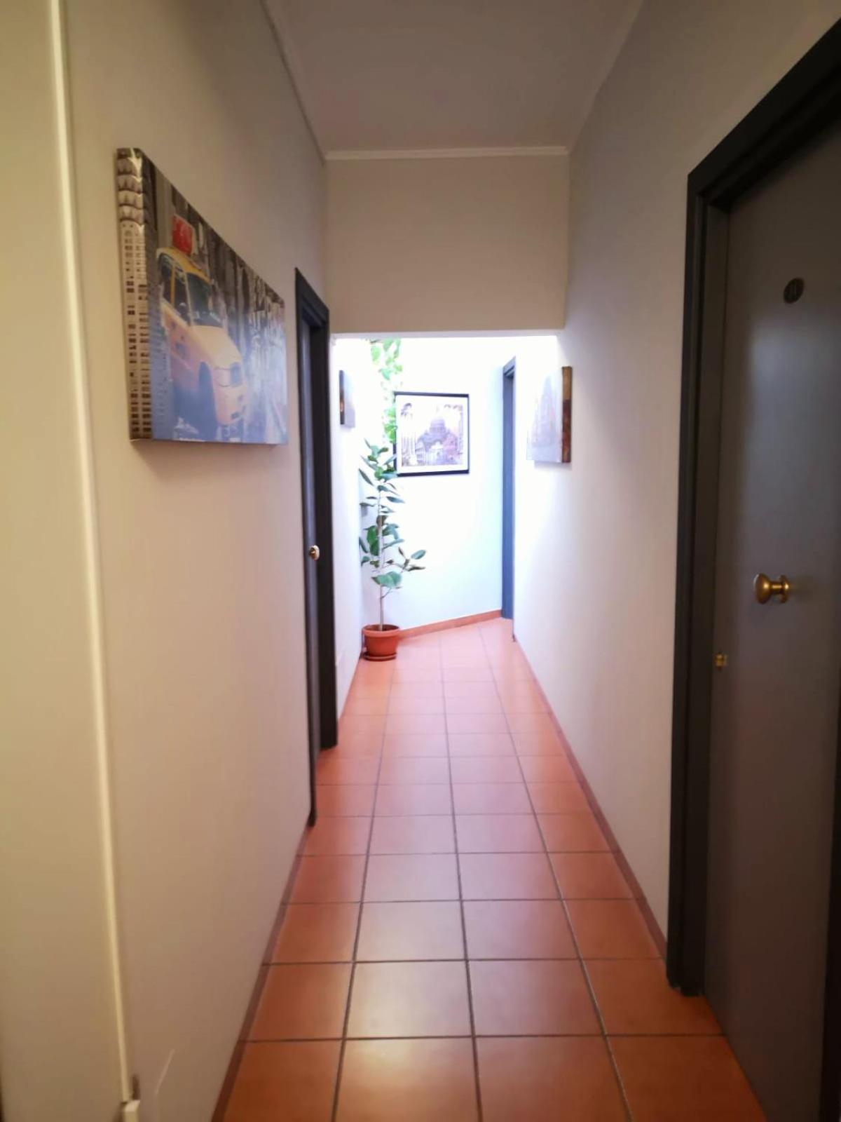 Hotel Happy House Roma Exterior foto
